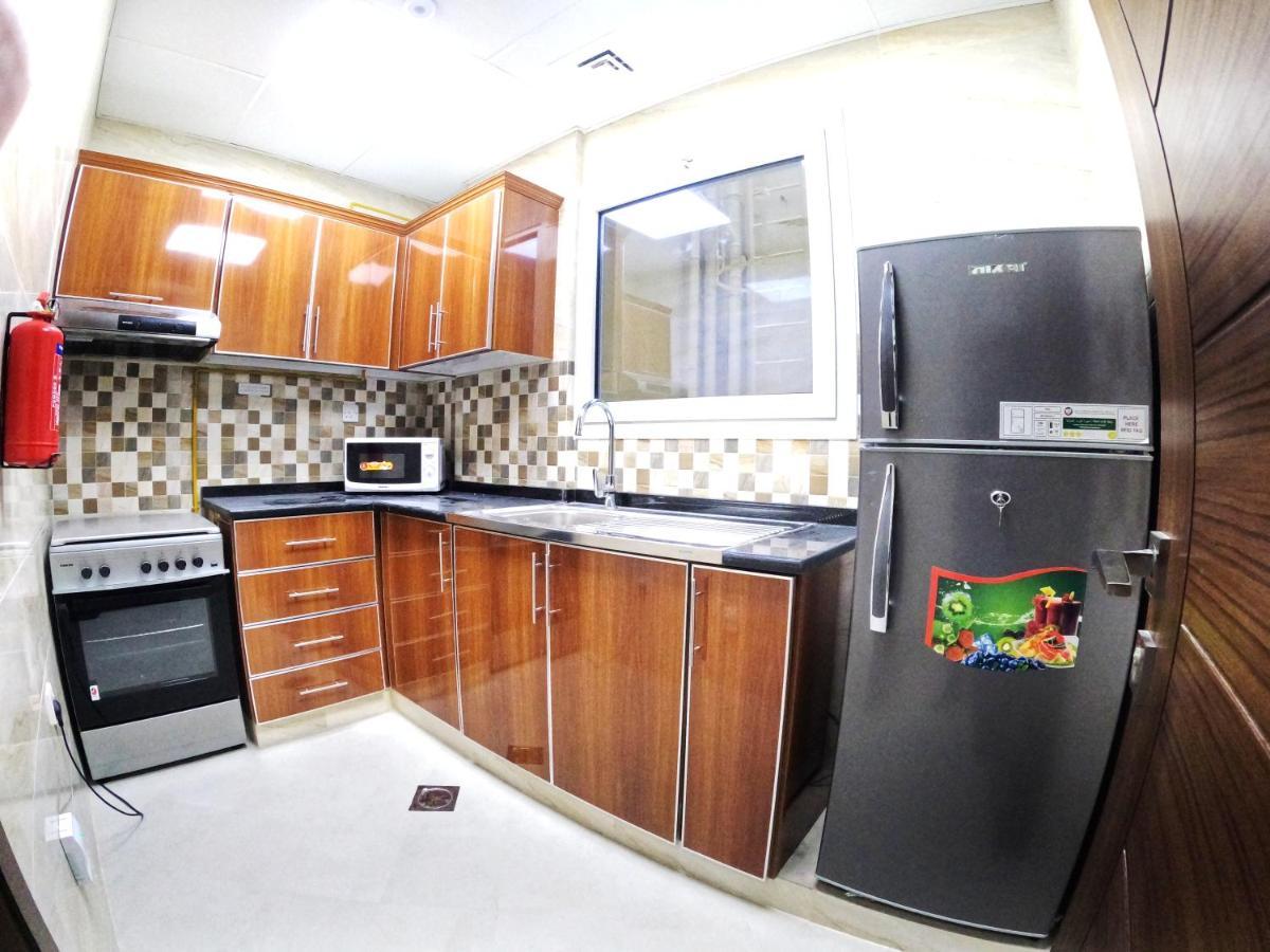 Karama Star Residence  Dubai Bagian luar foto