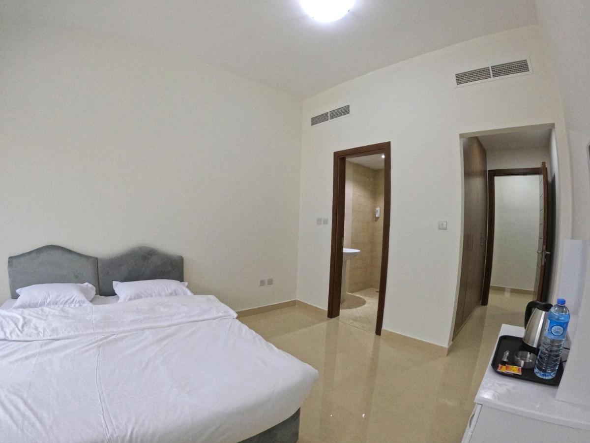 Karama Star Residence  Dubai Bagian luar foto