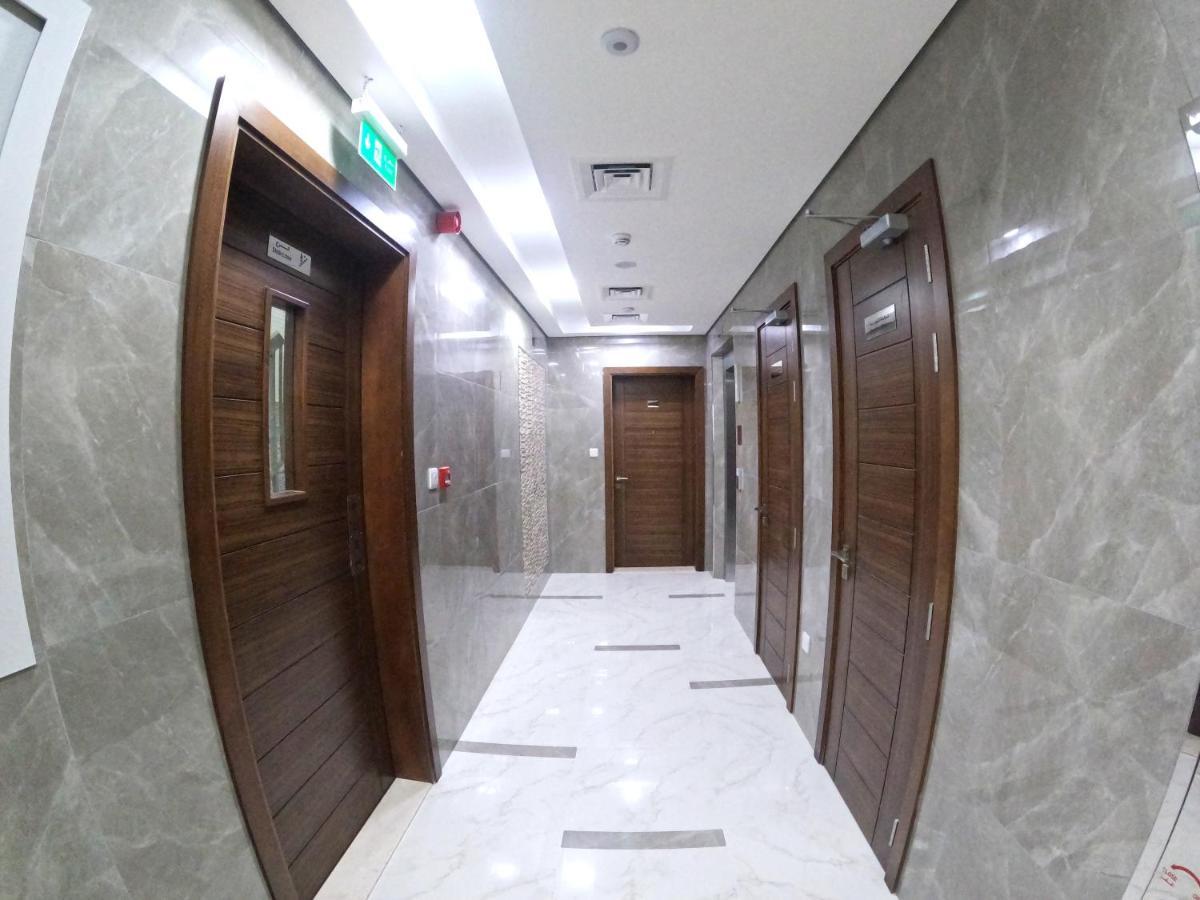 Karama Star Residence  Dubai Bagian luar foto